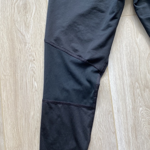 Size small Nike pro leggings - Picture 5 of 5